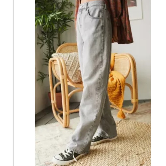 BDG Grey Varsity Boyfriend Jean - Picture 2 of 5